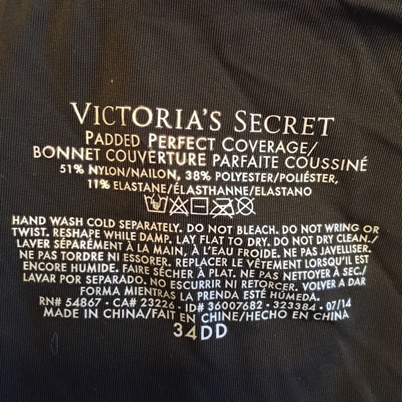 Perfect Coverage VS🖤 - Picture 2 of 2